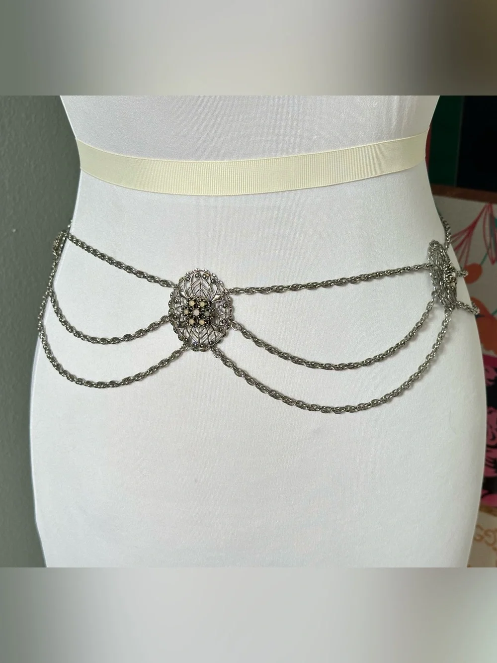 Vintage Bohemian Boho Multistrand Chain Belt Gothic Fairycore Renaissance Faire